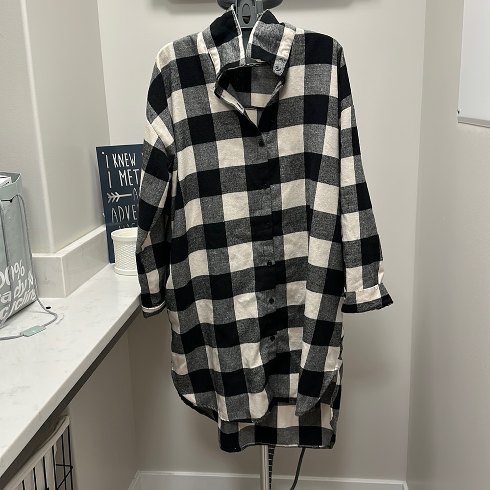 Plaid black and white dress lightly used